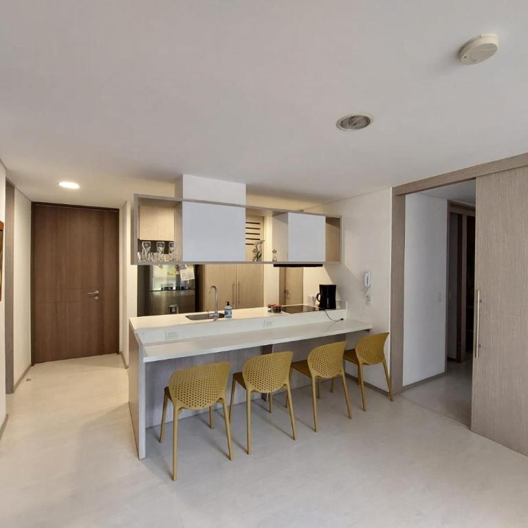 Apartasuite en Rionegro, piscina, gimnasio y spa - Apartamento de 2 dormitorios - 3
