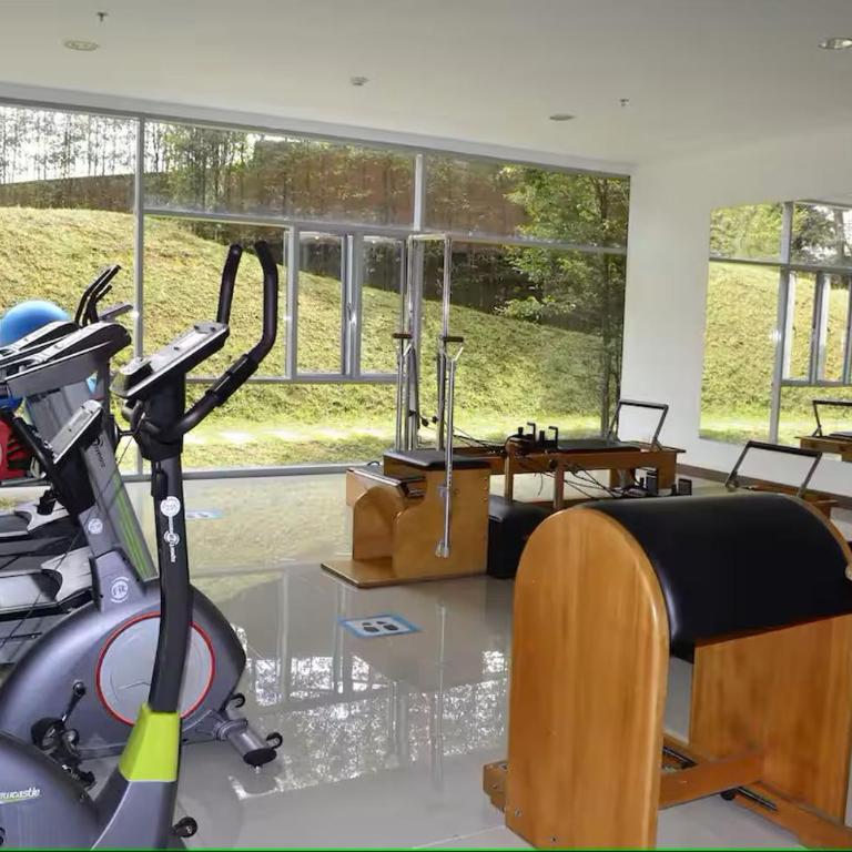 Apartasuite en Rionegro, piscina, gimnasio y spa - Apartamento de 2 dormitorios - 39