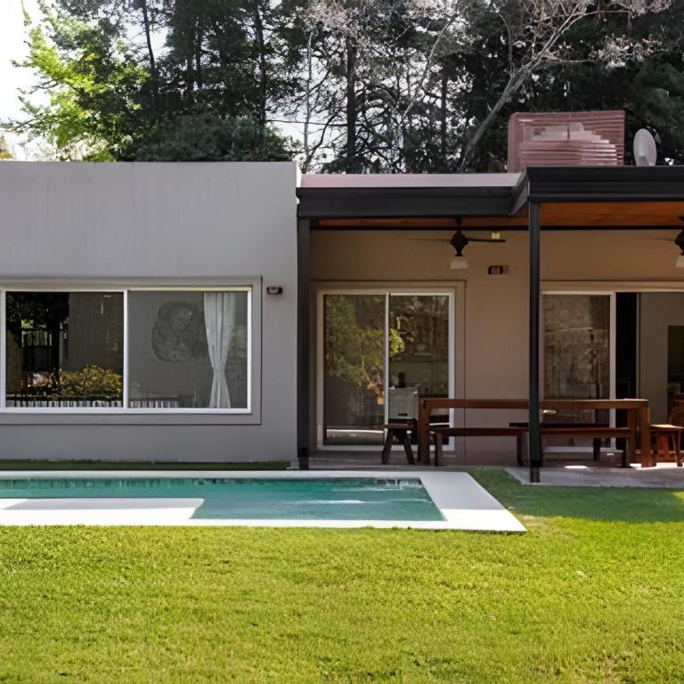Divina casa con parque y Piscina climatizada en mini barrio cerrado - Casa - 10