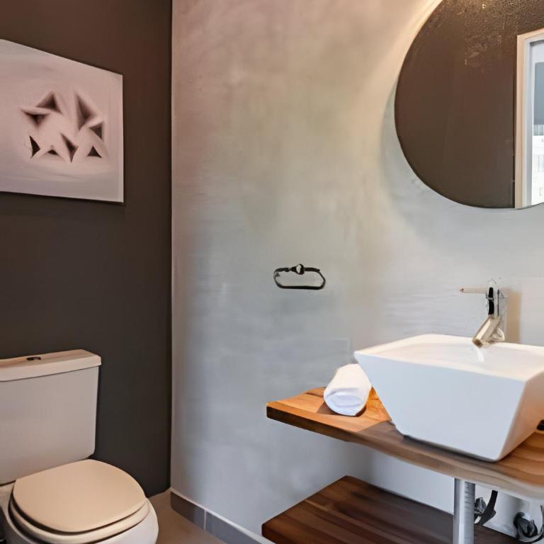 Divina casa con parque y Pileta Climatizada en barrio cerrado - Vacation Home - 41