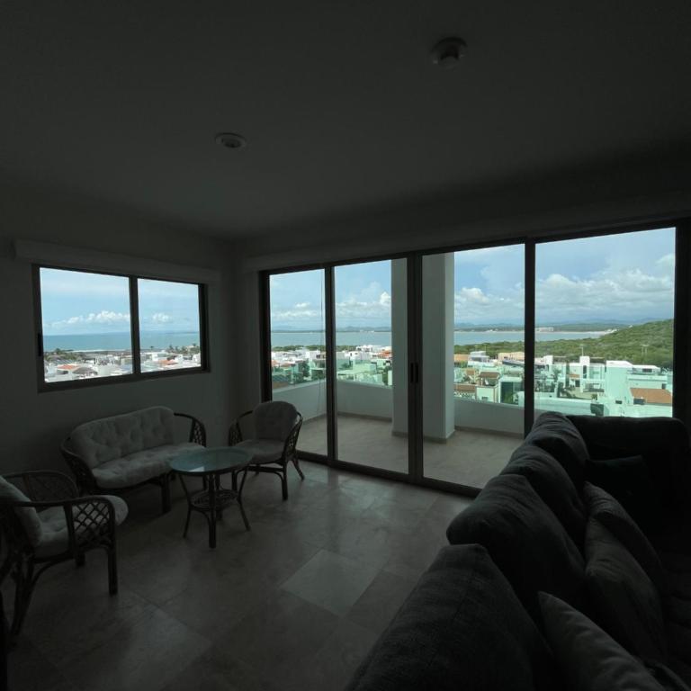 La View 502 - Two-Bedroom Apartment - 3