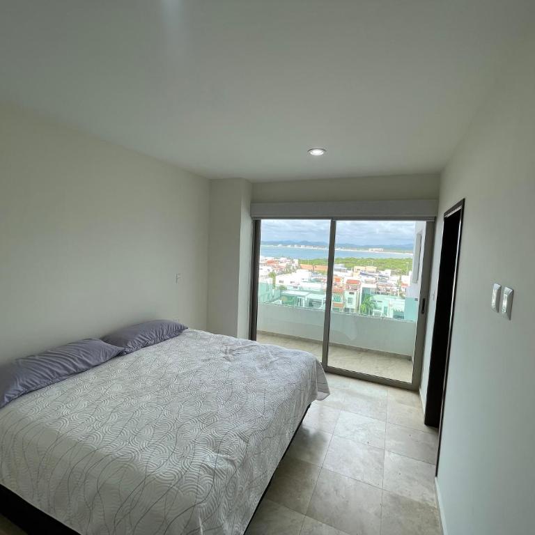 La View 502 - Two-Bedroom Apartment - 14
