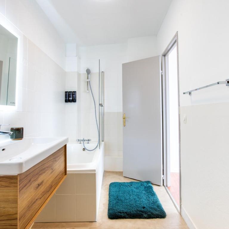 Nouveau - Vue panoramique Vosges - 90m moderne et Cocoon - Parking et Netflix - Apartamento de 2 dormitorios - 4