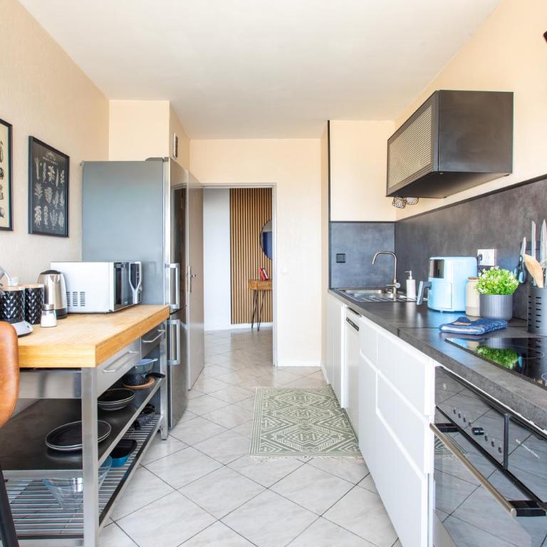 Nouveau - Vue panoramique Vosges - 90m moderne et Cocoon - Parking et Netflix - Apartamento de 2 dormitorios - 12