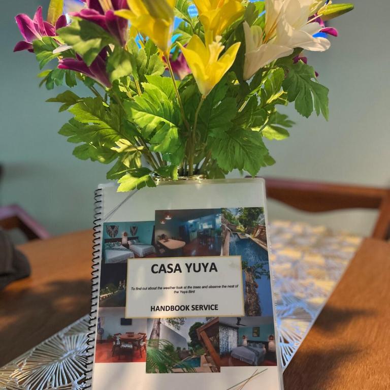 Casa Yuya - Three-Bedroom House - 35