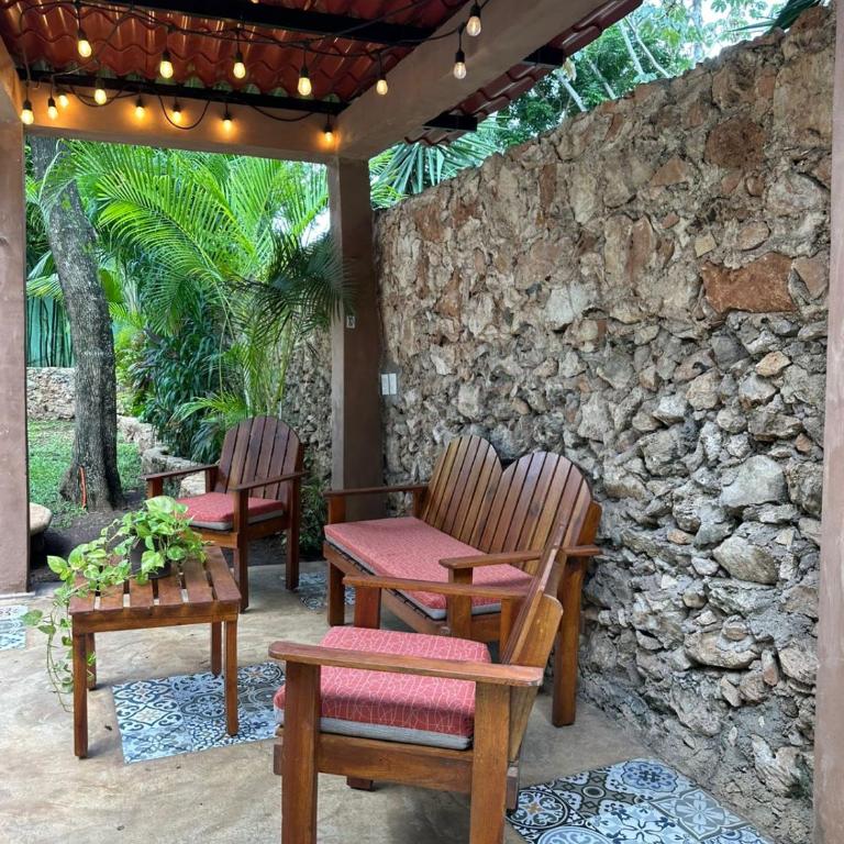 Casa Yuya - Three-Bedroom House - 14