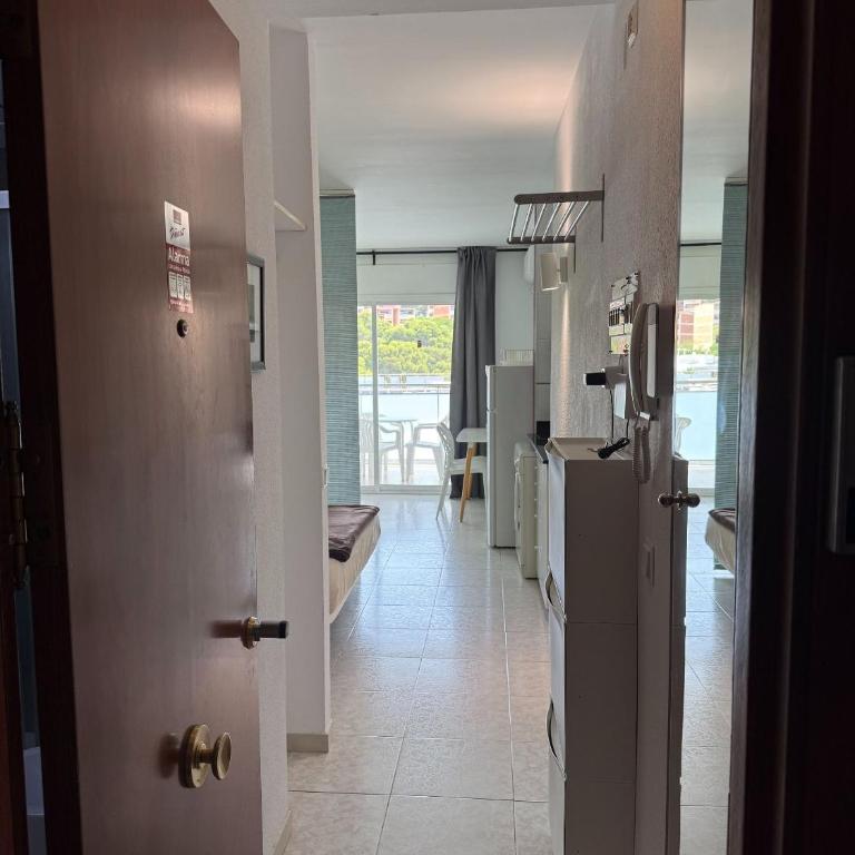 602 Cala Forn Salou Side sea views w Direct access to the beach - Estudio - 14