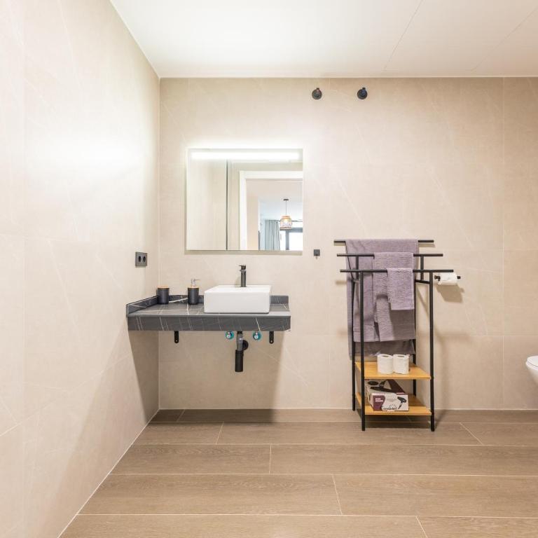 BANOFI FLATS - Beach II Apartments - Loft - 24