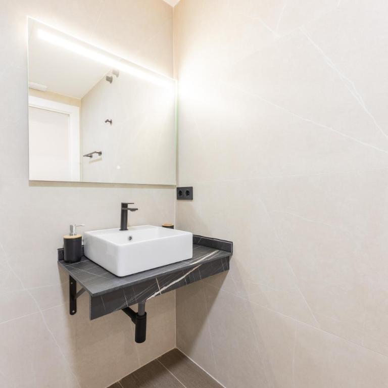 BANOFI FLATS - Beach II Apartments - Studio Apartment - 27