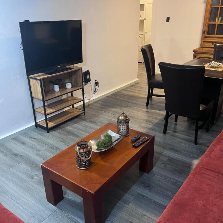 Saritas House - Three-Bedroom Apartment - 7