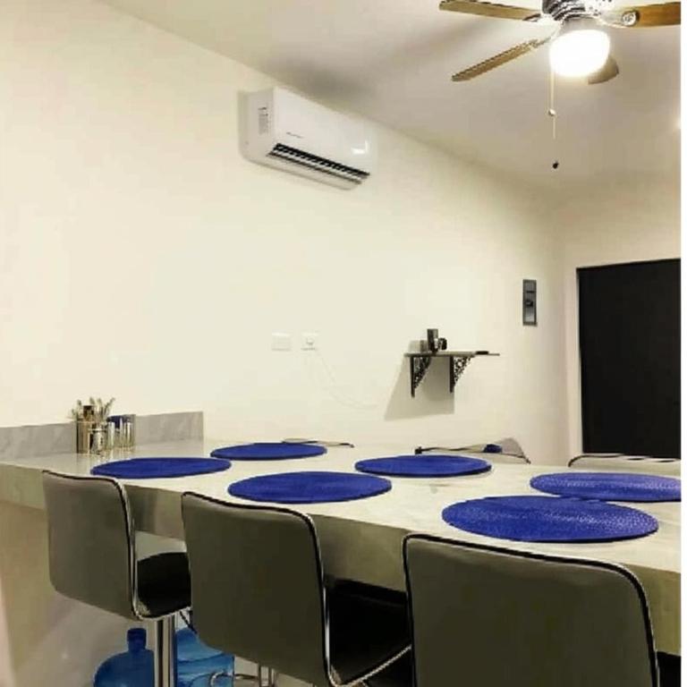Departamento El Tesoro - Olas Azules - 3 Min Malecón y Playas - Two-Bedroom Apartment - 13