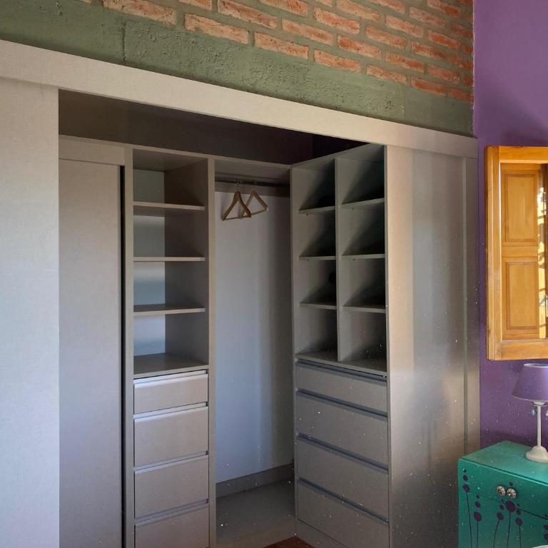 Casa con pileta y quincho en sierras chicas - Casa Unifamiliar de 3 dormitorios - 26