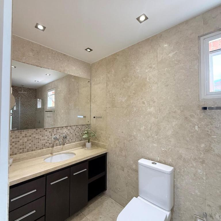 Elegant & Luxurious Apartment in Central Chacao - Three-Bedroom Apartment - 4