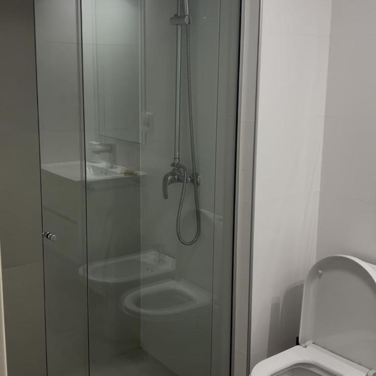 Monoambiente moderno, terraza privada y confort - Apartamento de 1 dormitorio - 5