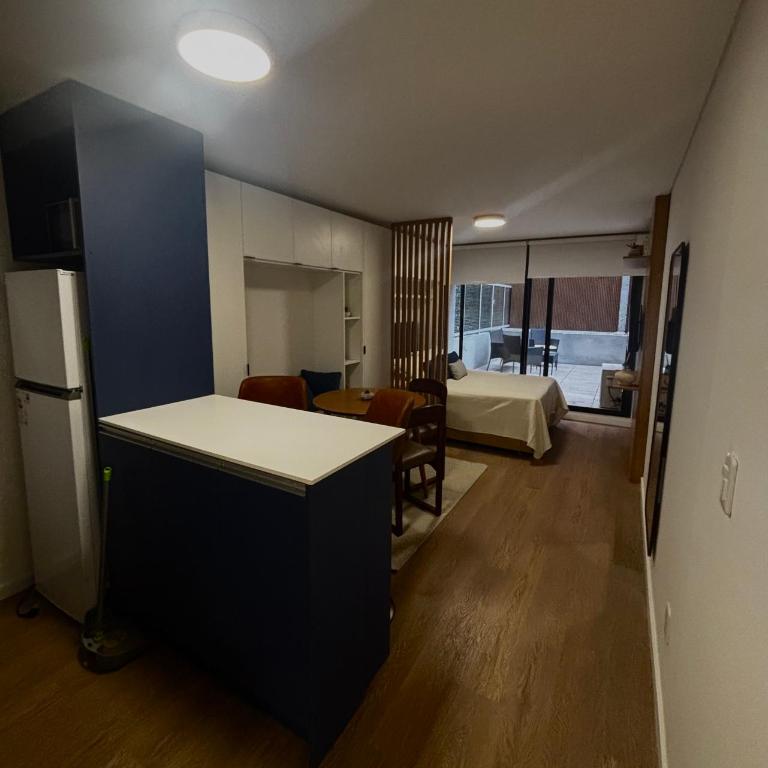 Monoambiente moderno, terraza privada y confort - Apartamento de 1 dormitorio - 6