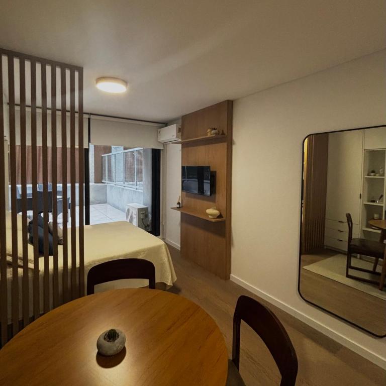 Monoambiente moderno, terraza privada y confort - Apartamento de 1 dormitorio - 14