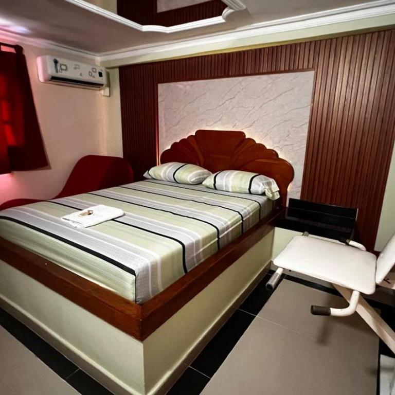 Hotel By Hours Jurassic - Large Double Room - 3