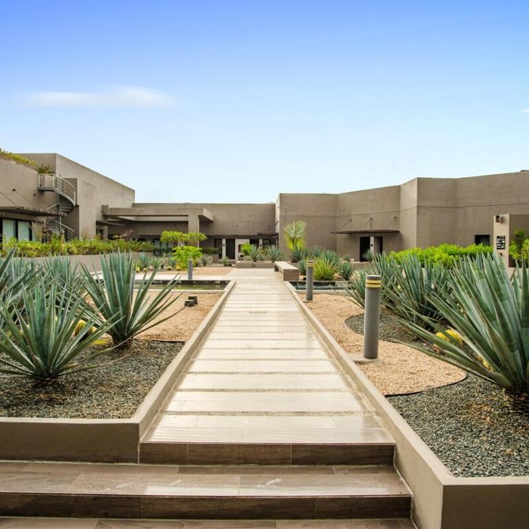 Modern 1bd-2bth with Sofa Bed Near the beach - Apartamento de 1 dormitorio - 9