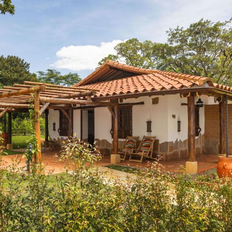 Refugio Ecoturístico Villa Clarita - Two-Bedroom House - 1