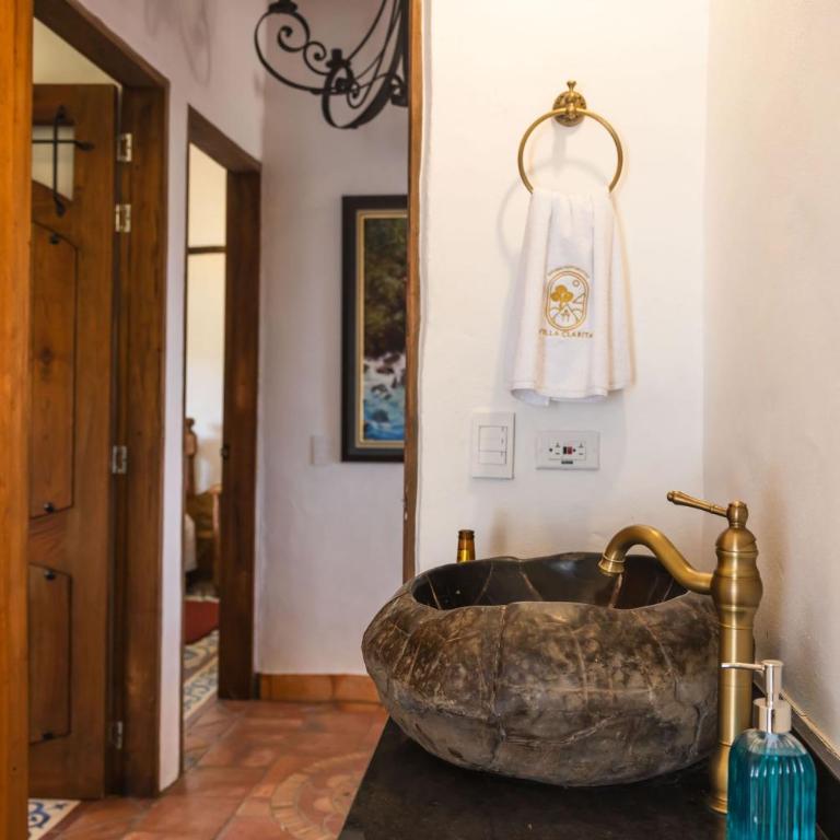 Refugio Ecoturístico Villa Clarita - Two-Bedroom House - 3