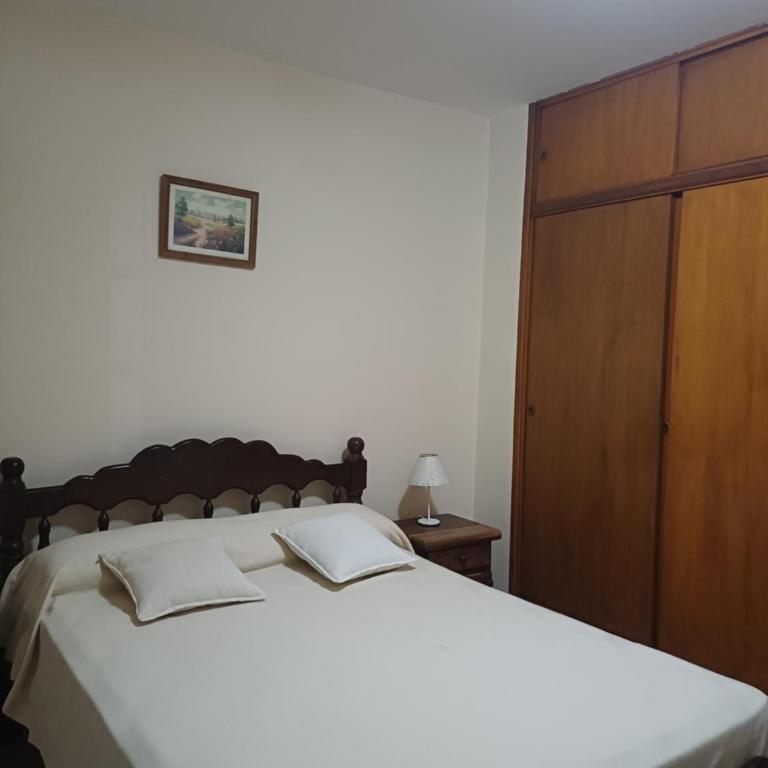 Alquiler Casa Anvers 548 para 8 personas, 4 habitaciones, con Wi-Fi y Parrilla, a 400 metros del mar! Septiembre, Octubre, Noviembre, Diciembre y Temporada Verano 2026 - Four-Bedroom Vacation Home - 19