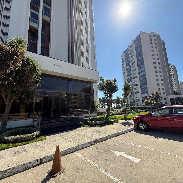 Beautiful and family-friendly on San Martin Avenue - Apartment - 31