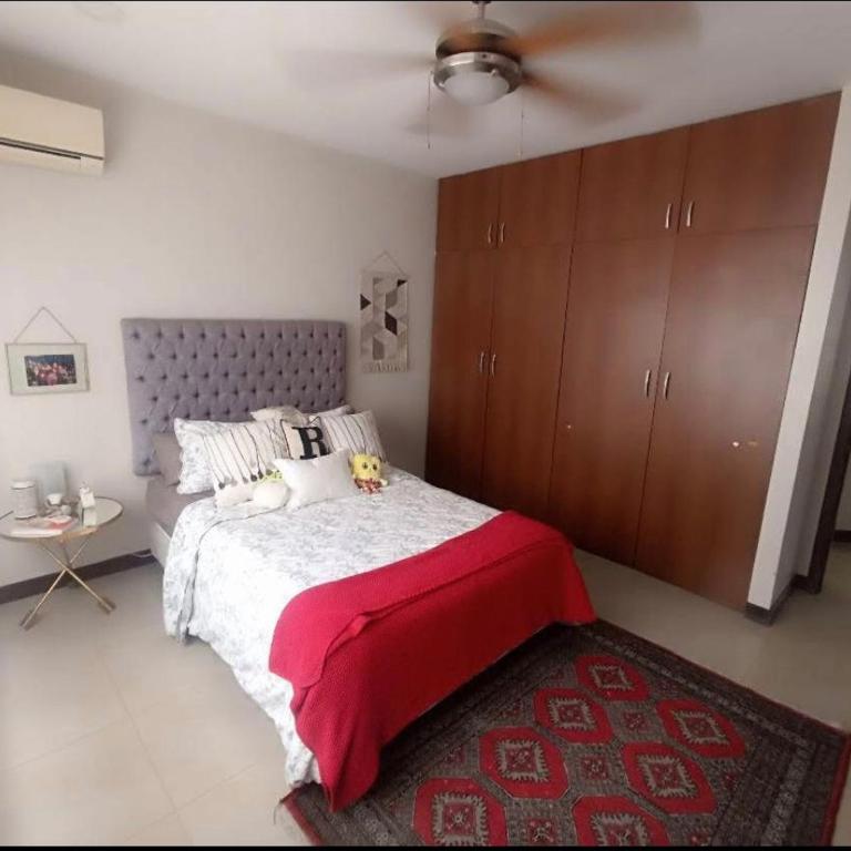 Casa en Ciudad Celeste - Casa de 4 dormitorios - 2