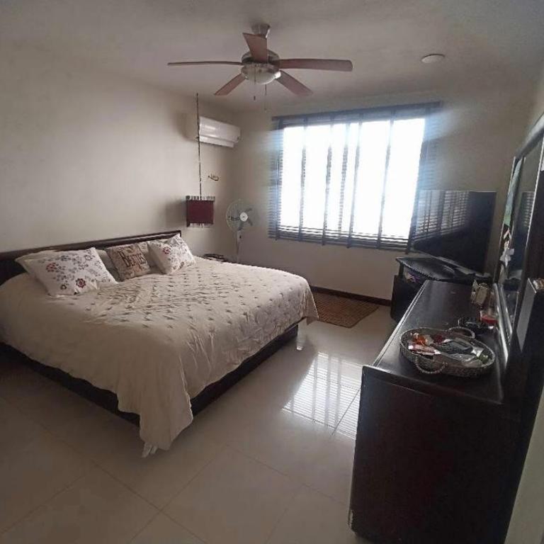 Casa en Ciudad Celeste - Casa de 4 dormitorios - 11