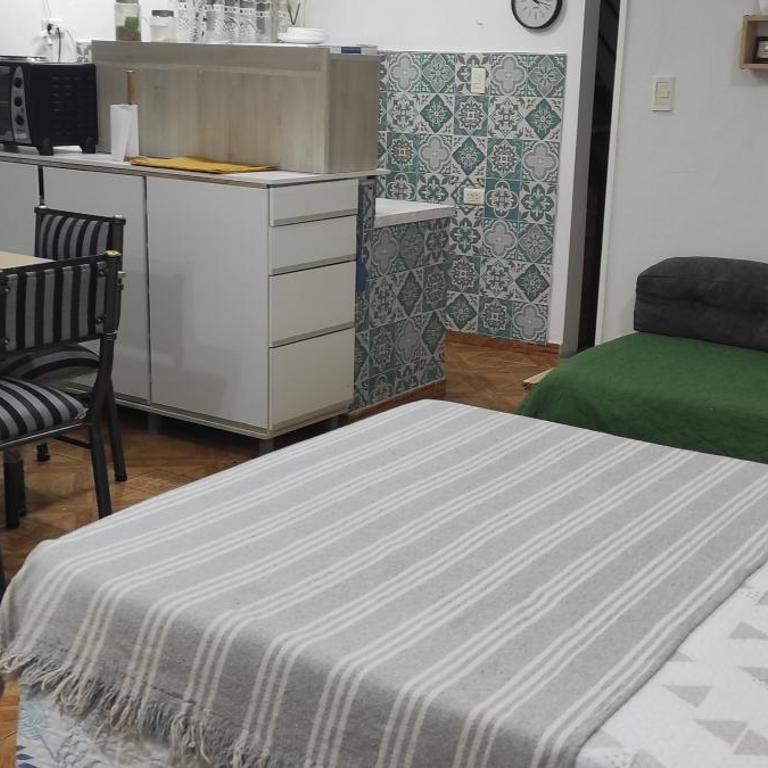 Ezeiza 2 monoambiente privado a 15 minutos del aeropuerto OPCIONAL TRANFER DESDE Y HACIA EL AEROPUERTO DE EZEIZA LAS 24 HORAS pet friendly - Apartamento Estándar - 10