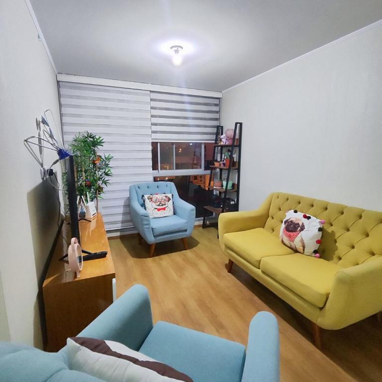 Acogedor departamento con cochera - Two-Bedroom Apartment - 1