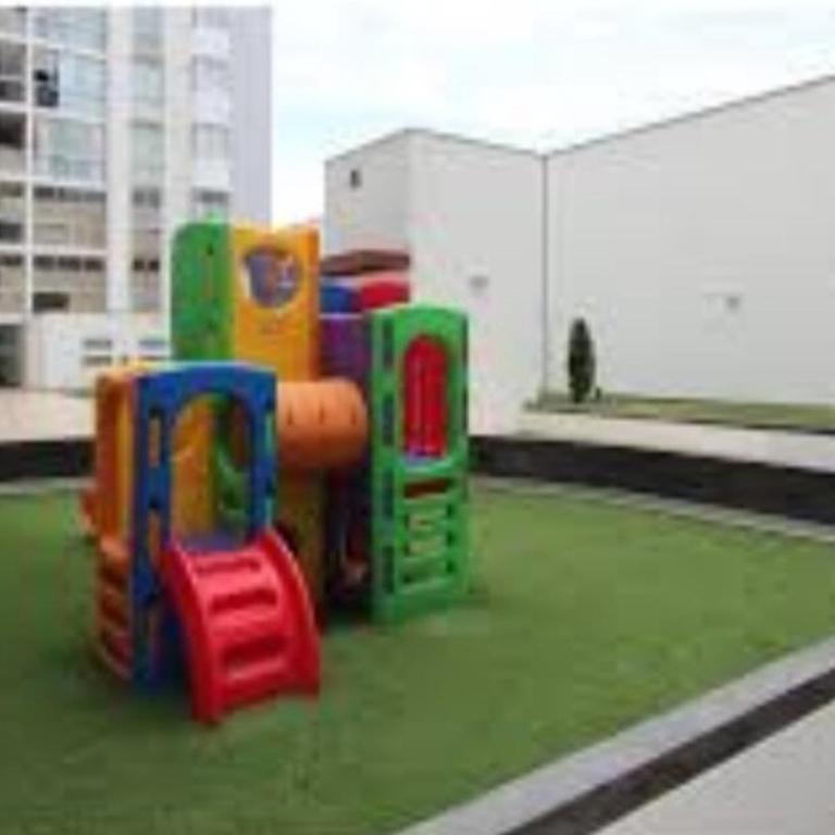 Acogedor departamento con cochera - Two-Bedroom Apartment - 9