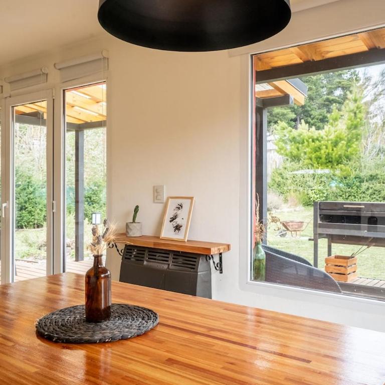 Moderna y cálida casa a metros del lago y la playa - Casa de 3 dormitorios - 2