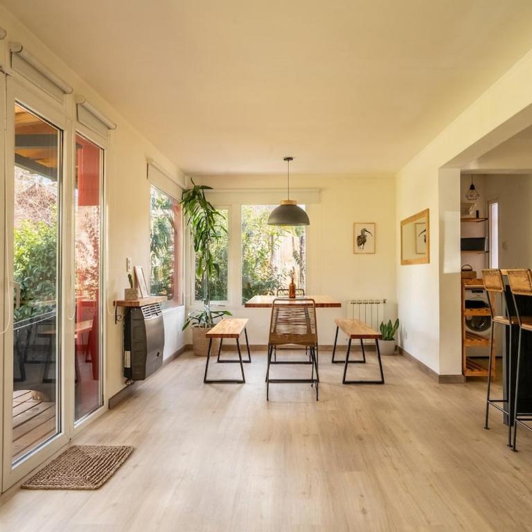 Moderna y cálida casa a metros del lago y la playa - Casa de 3 dormitorios - 8