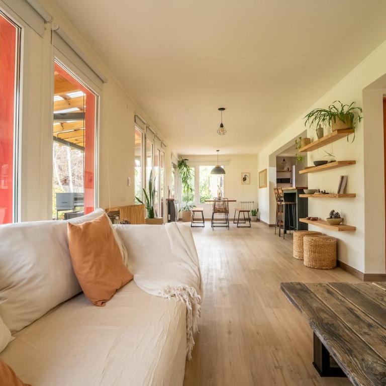 Moderna y cálida casa a metros del lago y la playa - Casa de 3 dormitorios - 9