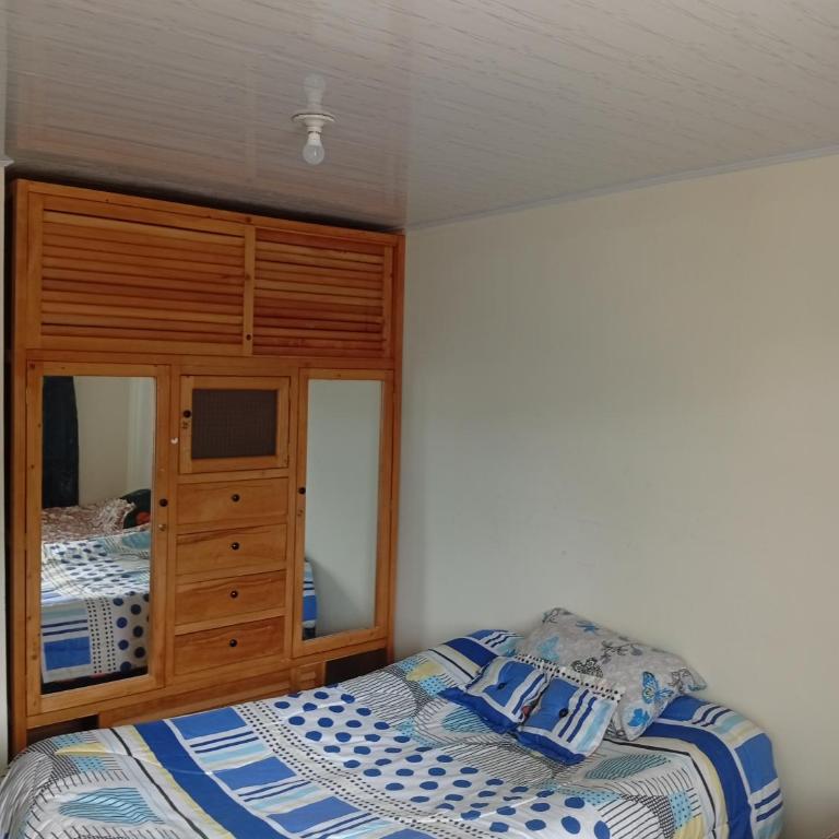 Hostal ML las tres B - Habitación Doble con vistas a la montaña - 7