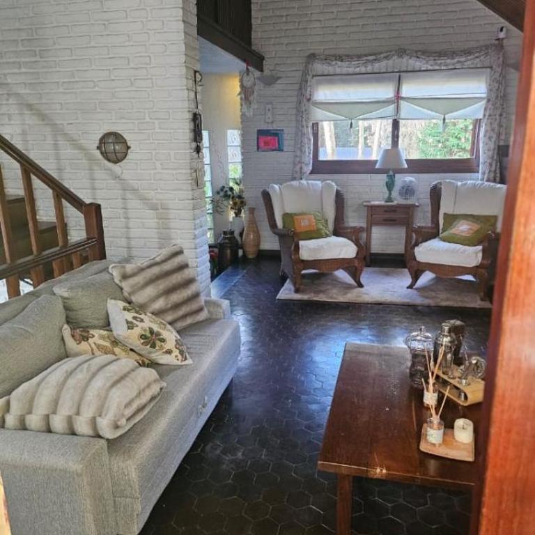 Casa Alta Con Piscina en el Bosque de Carilo - Casa de 3 dormitorios - 6