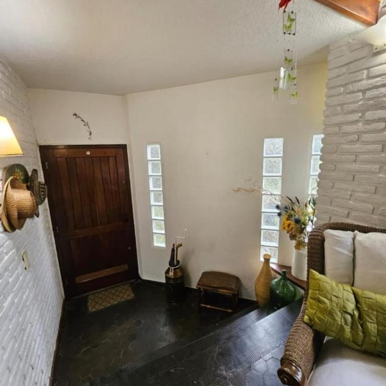 Casa Alta Con Piscina en el Bosque de Carilo - Casa de 3 dormitorios - 5