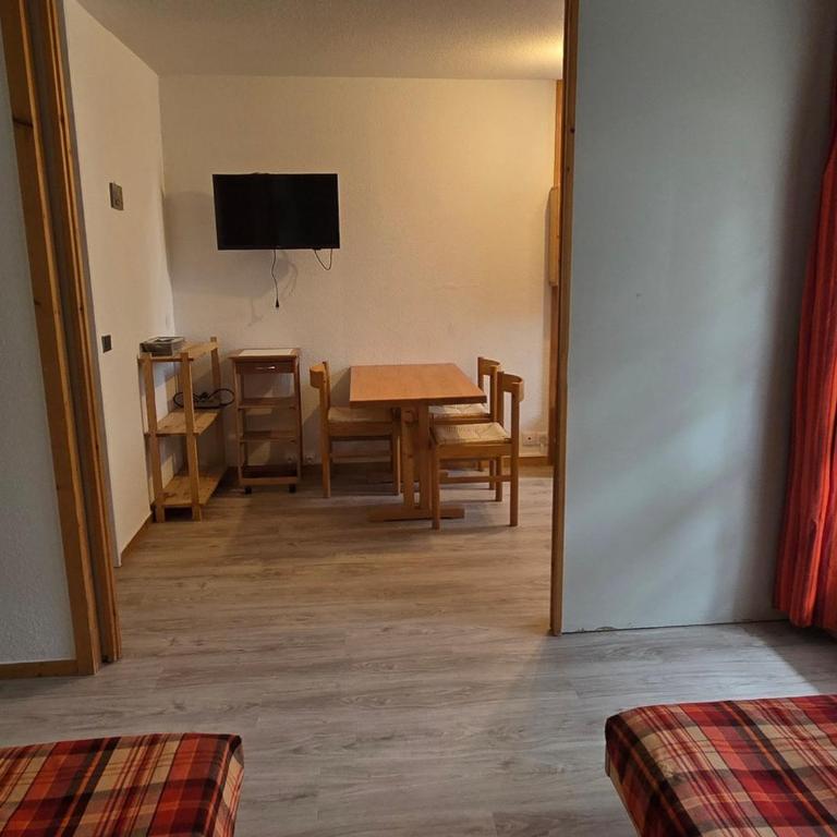 Studio divisible avec terrasse, proche centre et pistes - Studio - 5