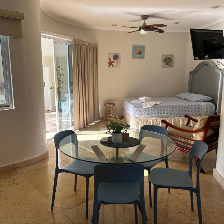 Blue angel 18 a unos pasos de la playa y 5av - One-Bedroom Apartment - 4