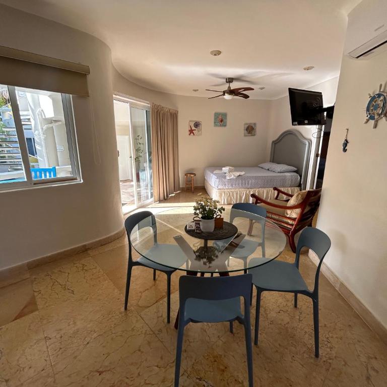 Blue angel 18 a unos pasos de la playa y 5av - One-Bedroom Apartment - 11