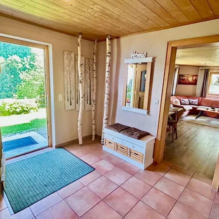 Haus Susanne - Two-Bedroom Apartment with Mountain View - 3