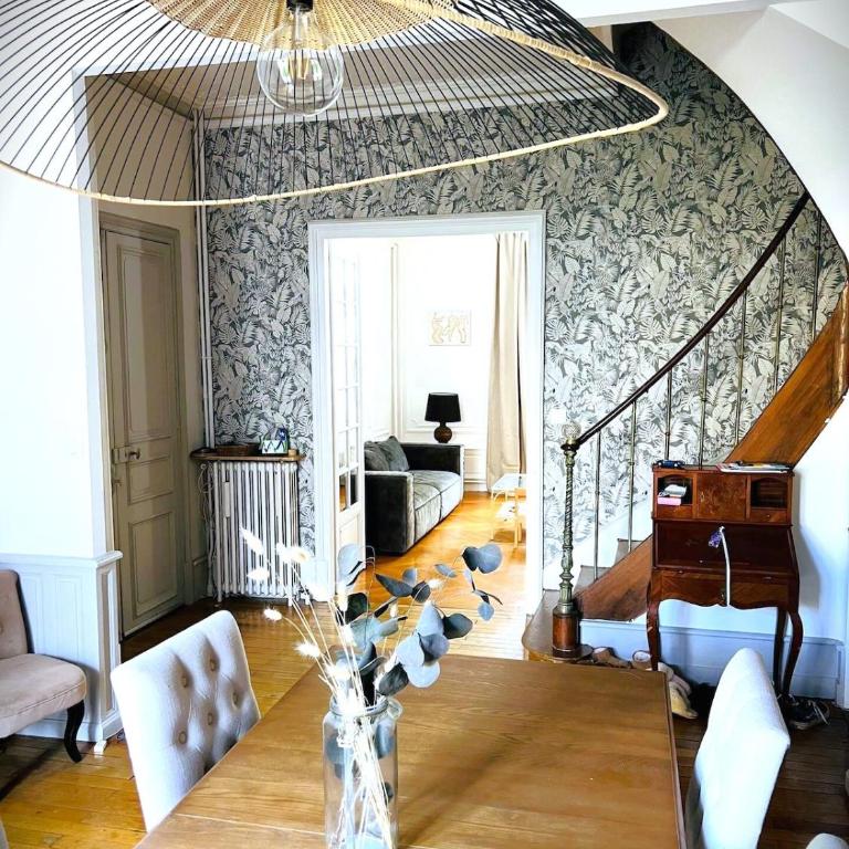 Maison de charme Hyper centre - Villa 3 Chambres - 16