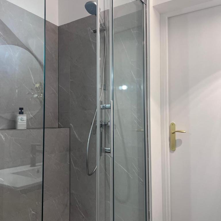 VILLA VLAS - Chambre d'Hôte - Limoges - Appartement 1 Chambre avec Balcon - 9