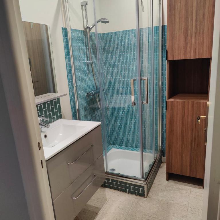 Coquet appartement avec patio privatif-Stationnement gratuit à proximité - Appartamento con 1 Camera da Letto - 4