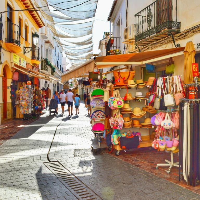 Sunny Studio in Nerja Center with Balcony close to Beach - Estudio con balcón - 10