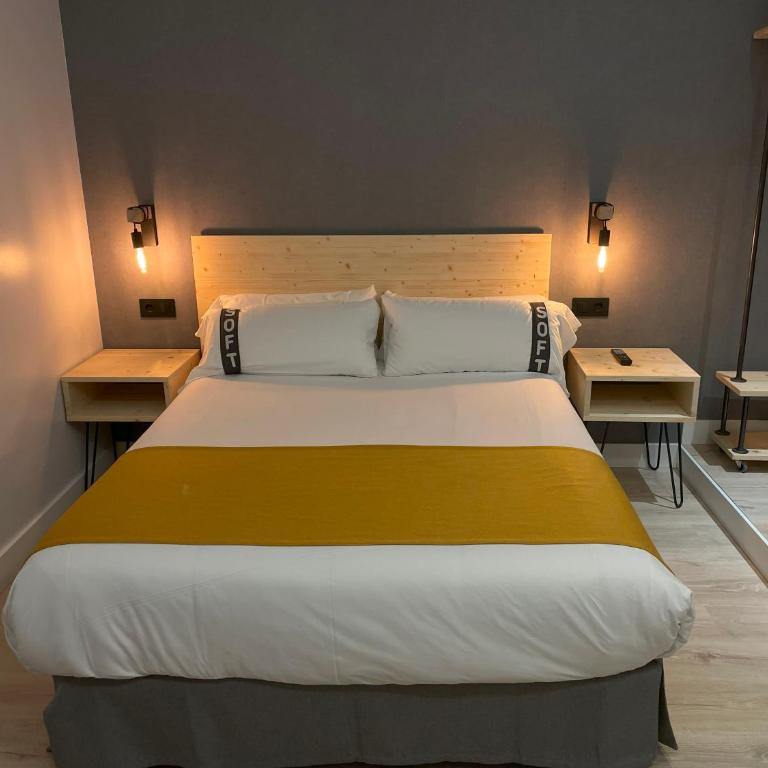 Casual Fuentes Bilbao - Superior Double Room - 22