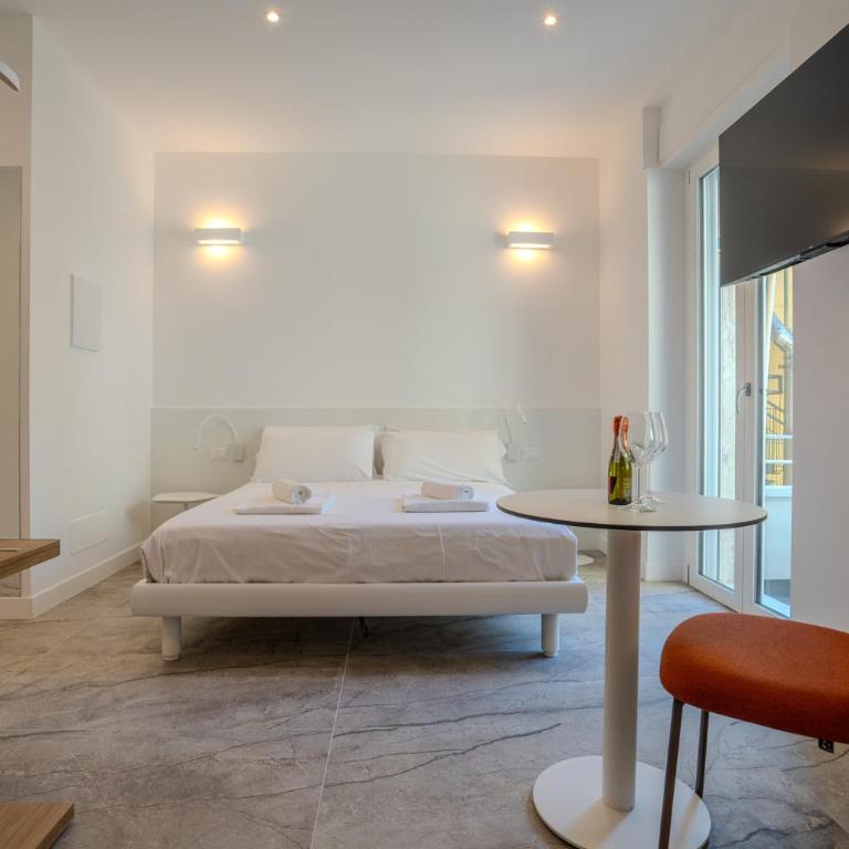 Italianflat - Vandom 1 Suite Duomo Foresteria Lombarda - Double Room with Balcony - 6