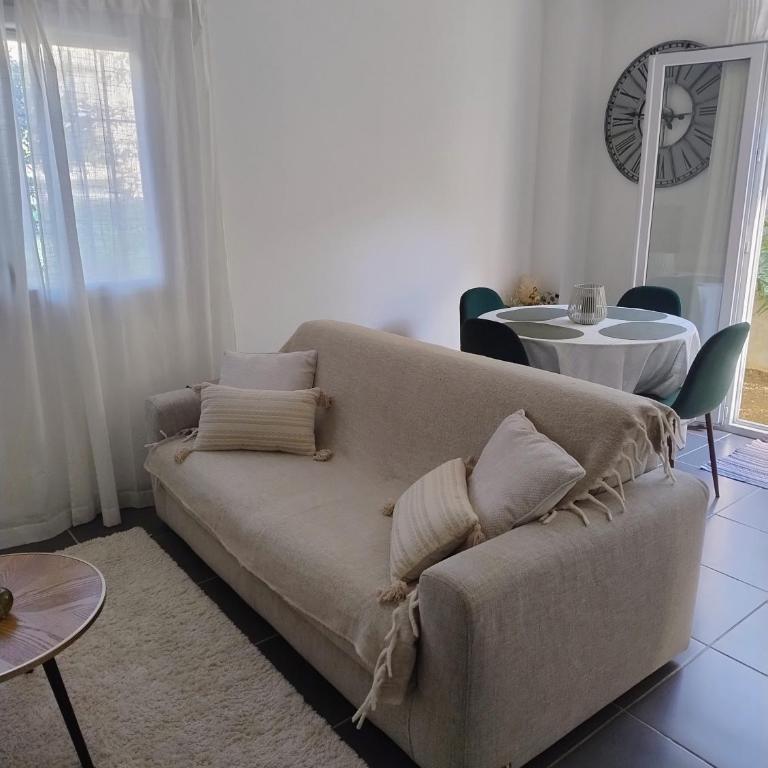 Cocon entre plage et centre ville avec jardinet - One-Bedroom Apartment - 1
