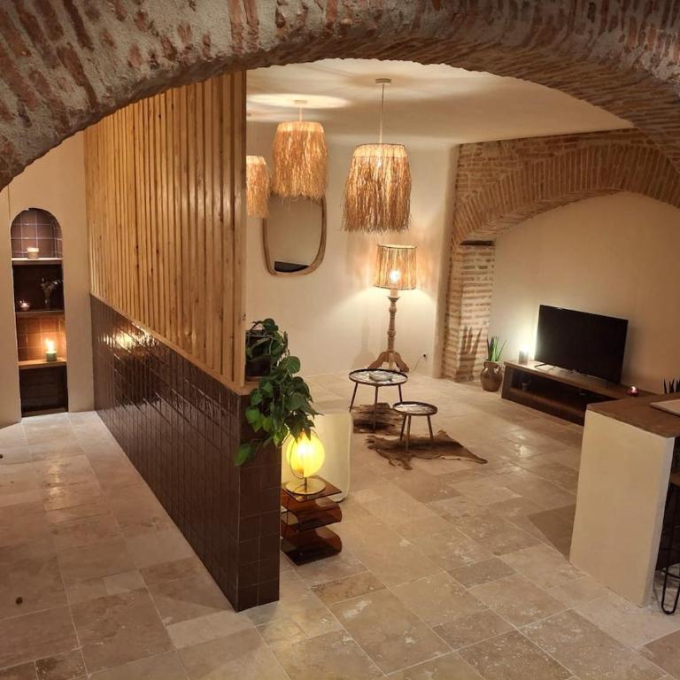 Amagat Loft Piscine et Hammam - Apartment mit 1 Schlafzimmer - 2