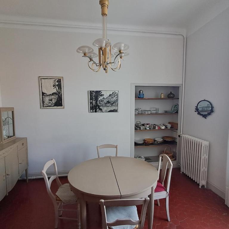 Grand appartement au cœur d'Avignon - Apartment mit 3 Schlafzimmern - 5